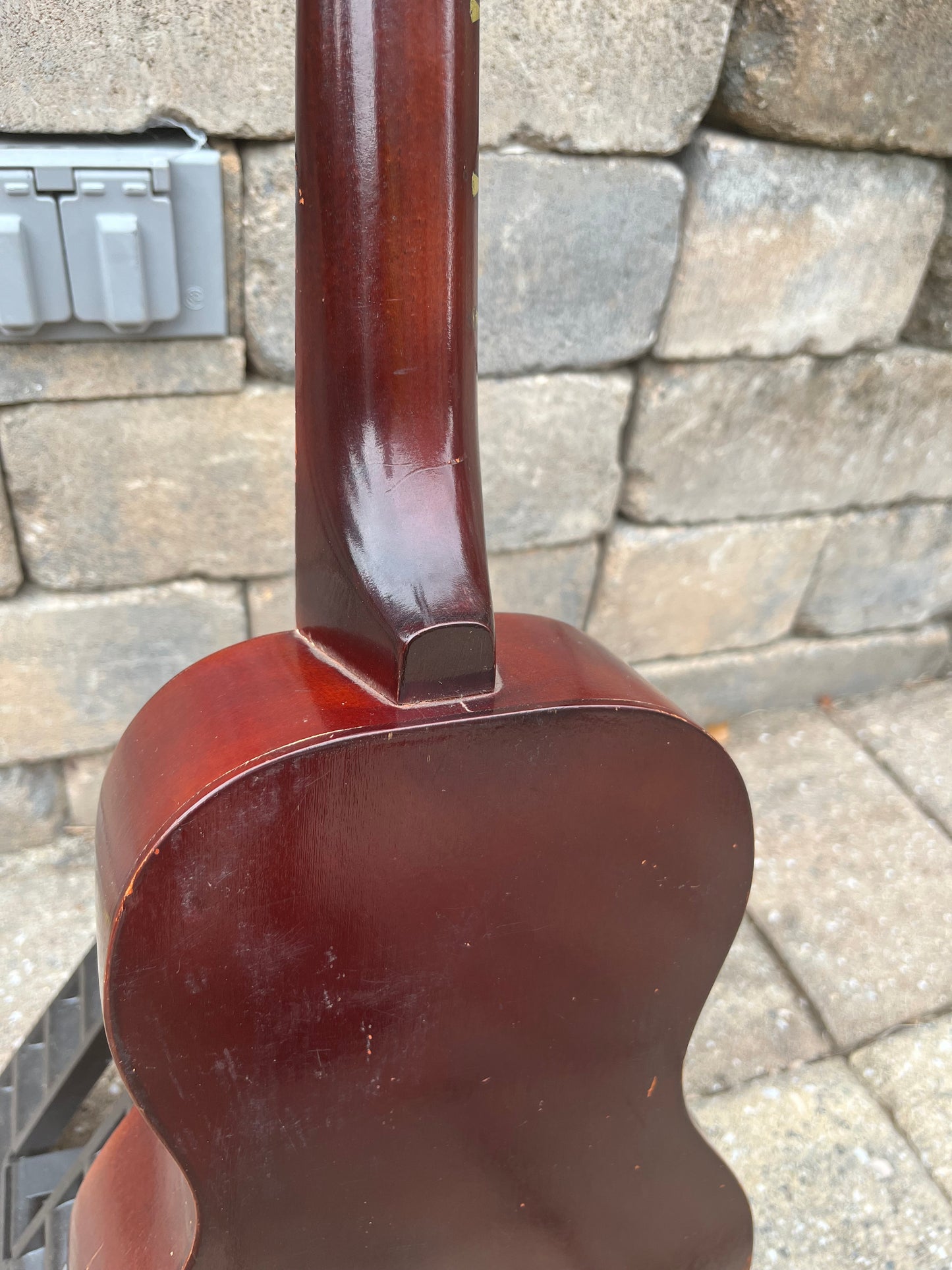 Vintage Regal Wendell Hall TV Concert Ukulele