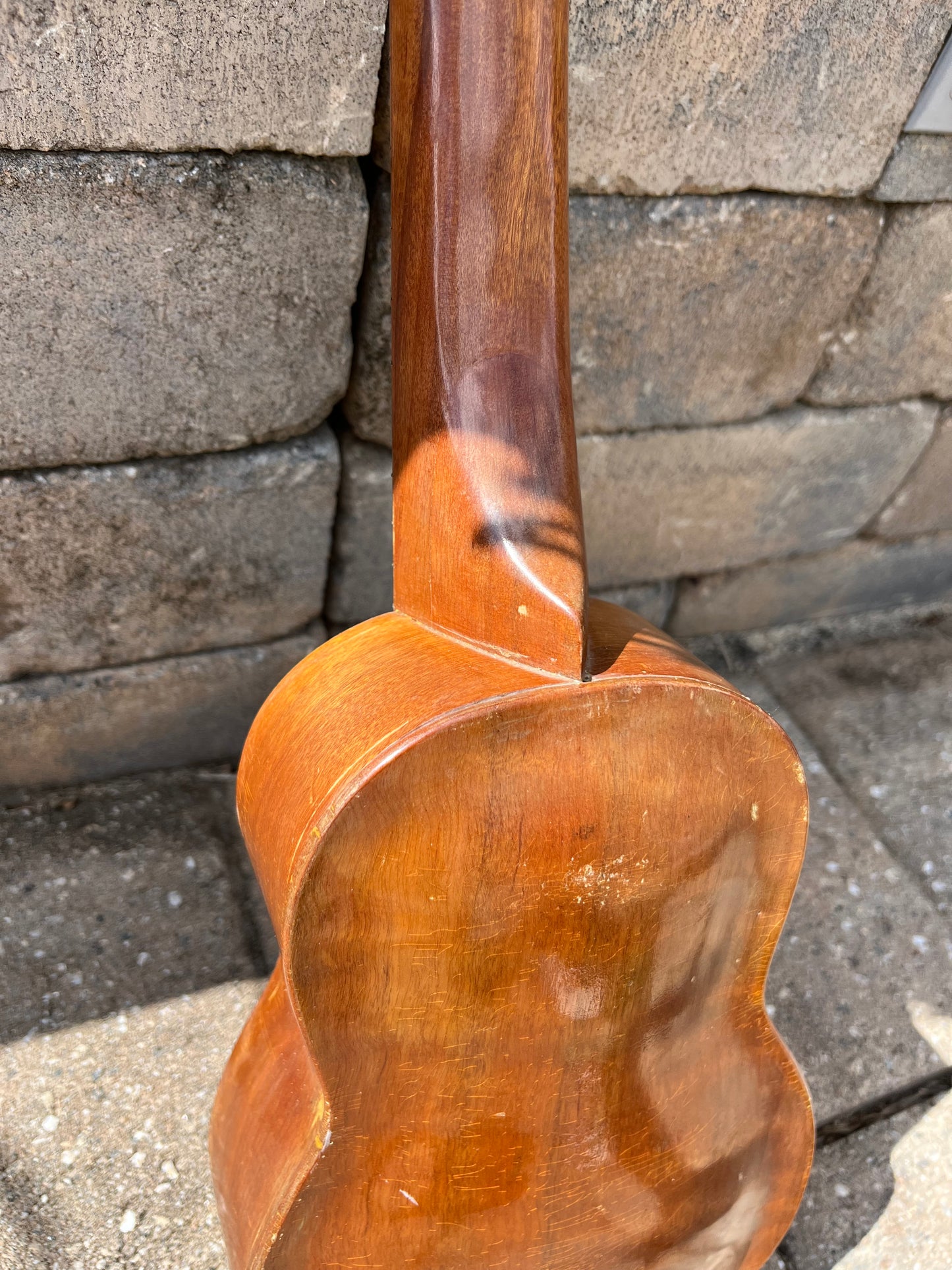 Vintage 1920’s 1930’s No Name Foreign Arched Back Soprano Ukulele