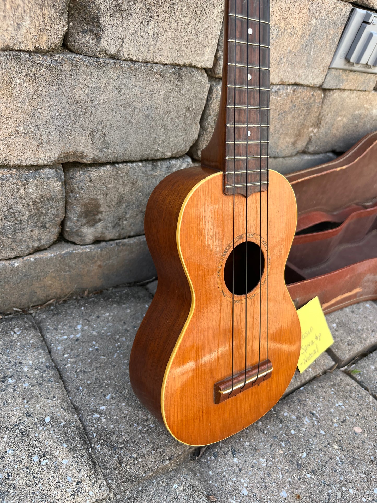 Vintage Gibson Style 2 Spruce Top Ukulele 1930’s