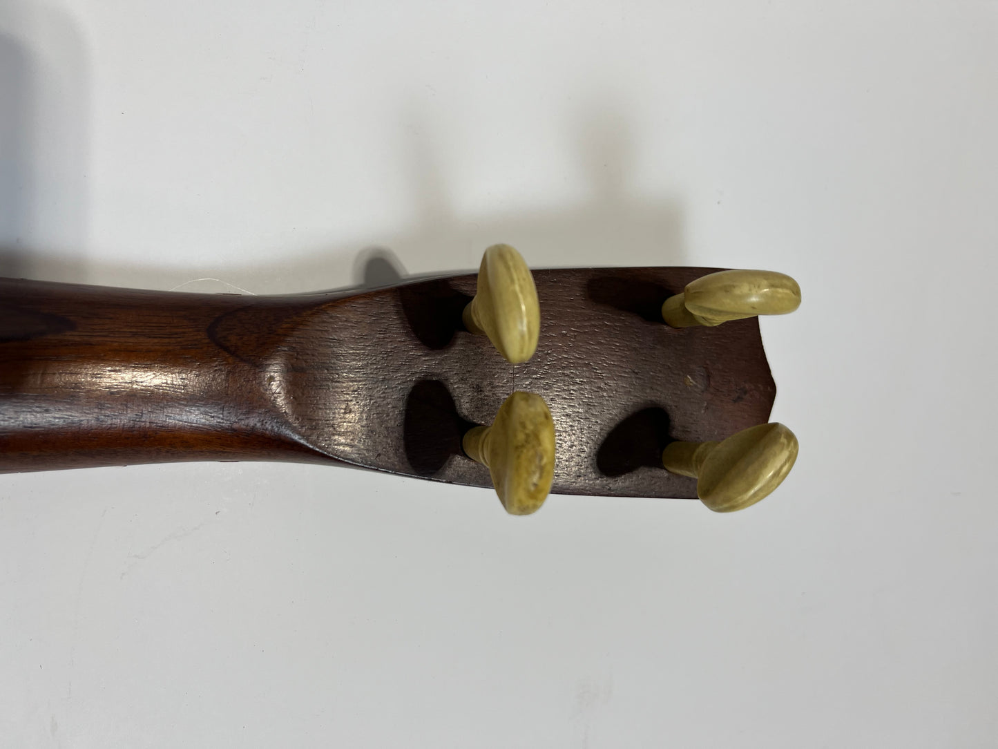 Vintage 1920’s Kaholas & Co Hawaiian Ukulele