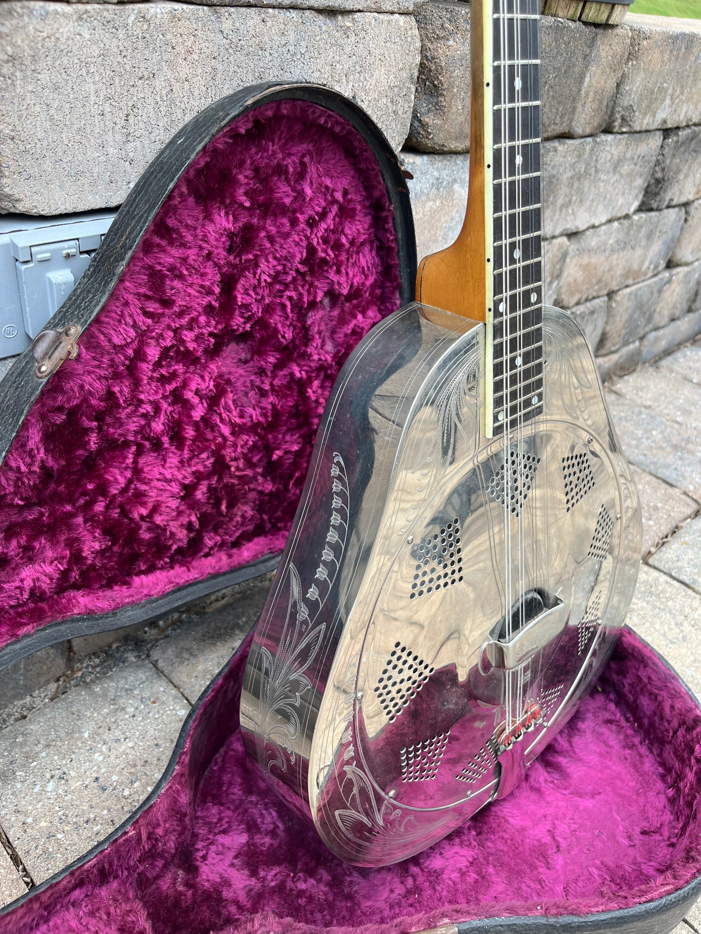 Vintage National Mandolin Style 3 1937 “Lilys of the Valley”