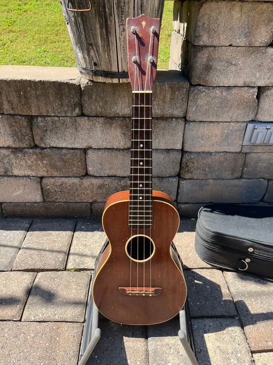 Vintage Washburn 1930’s Concert made by Lyon & Healy