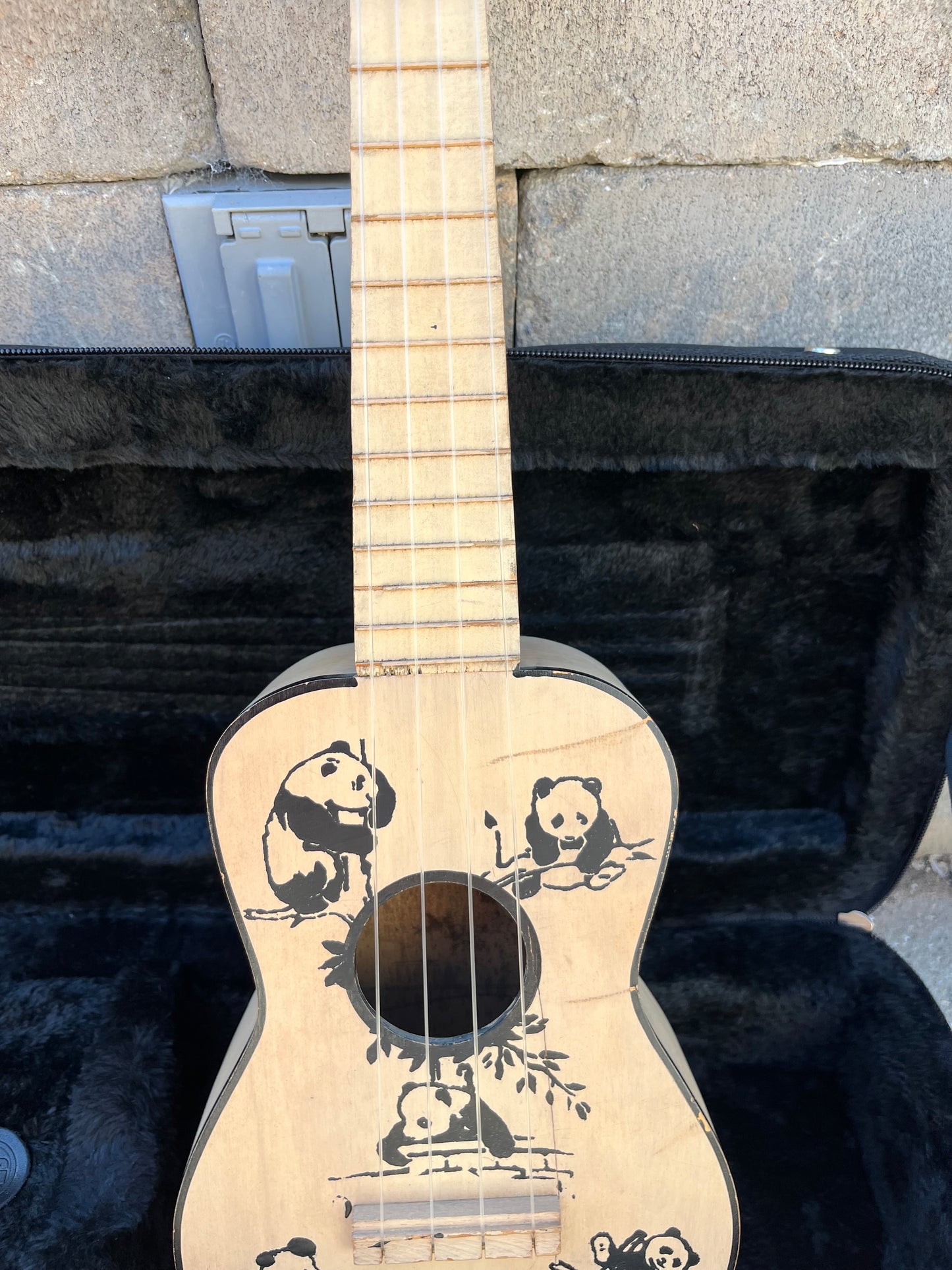 Vintage Regal Panda Soprano Ukulele