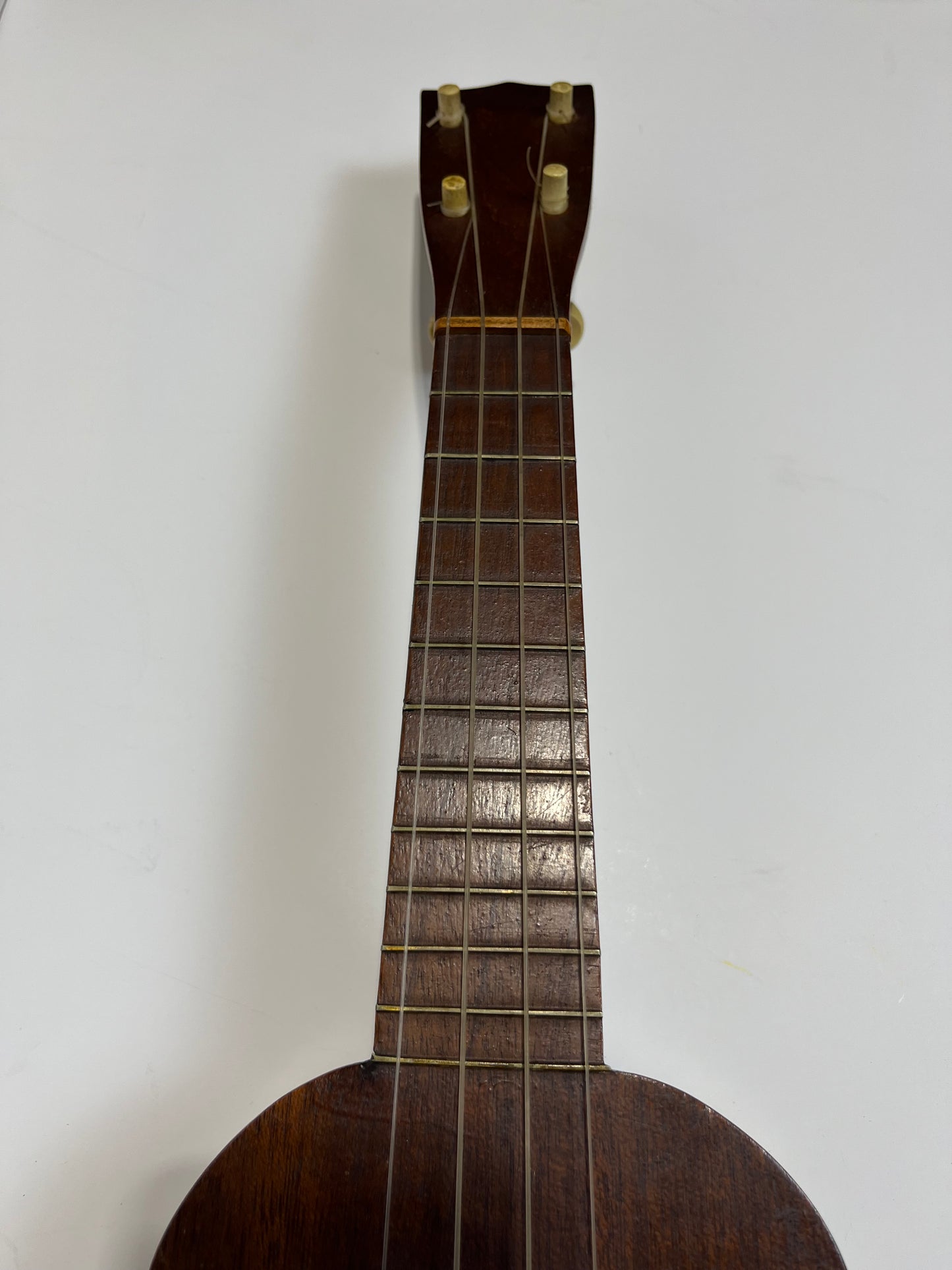 Vintage 1920’s Kaholas & Co Hawaiian Ukulele