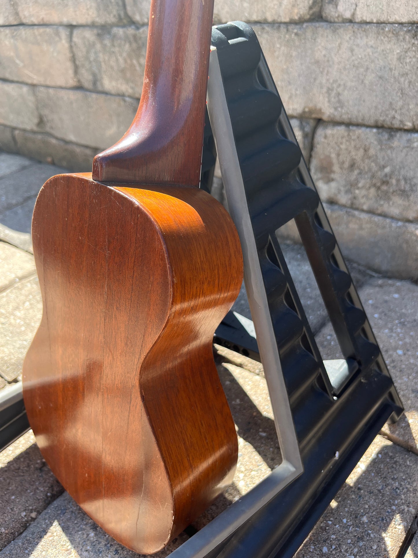 Vintage 1950’s Harmony Roy Smeck Ukulele