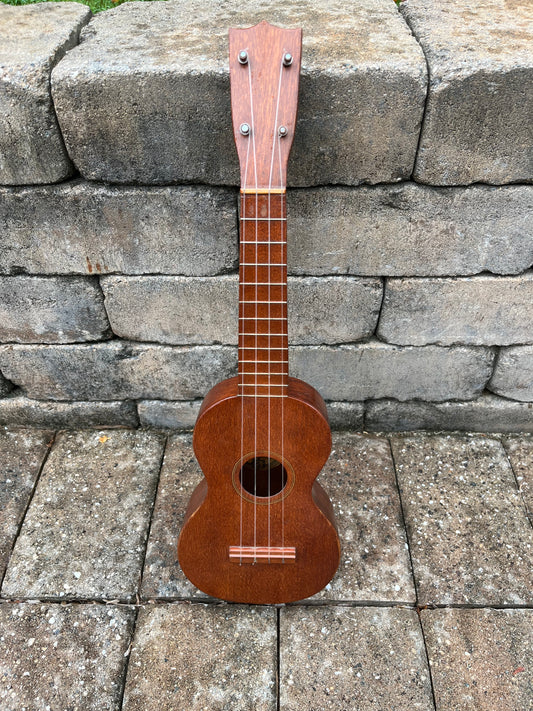 Vintage Mahogany Kaholas & Co Hawaiian Ukulele
