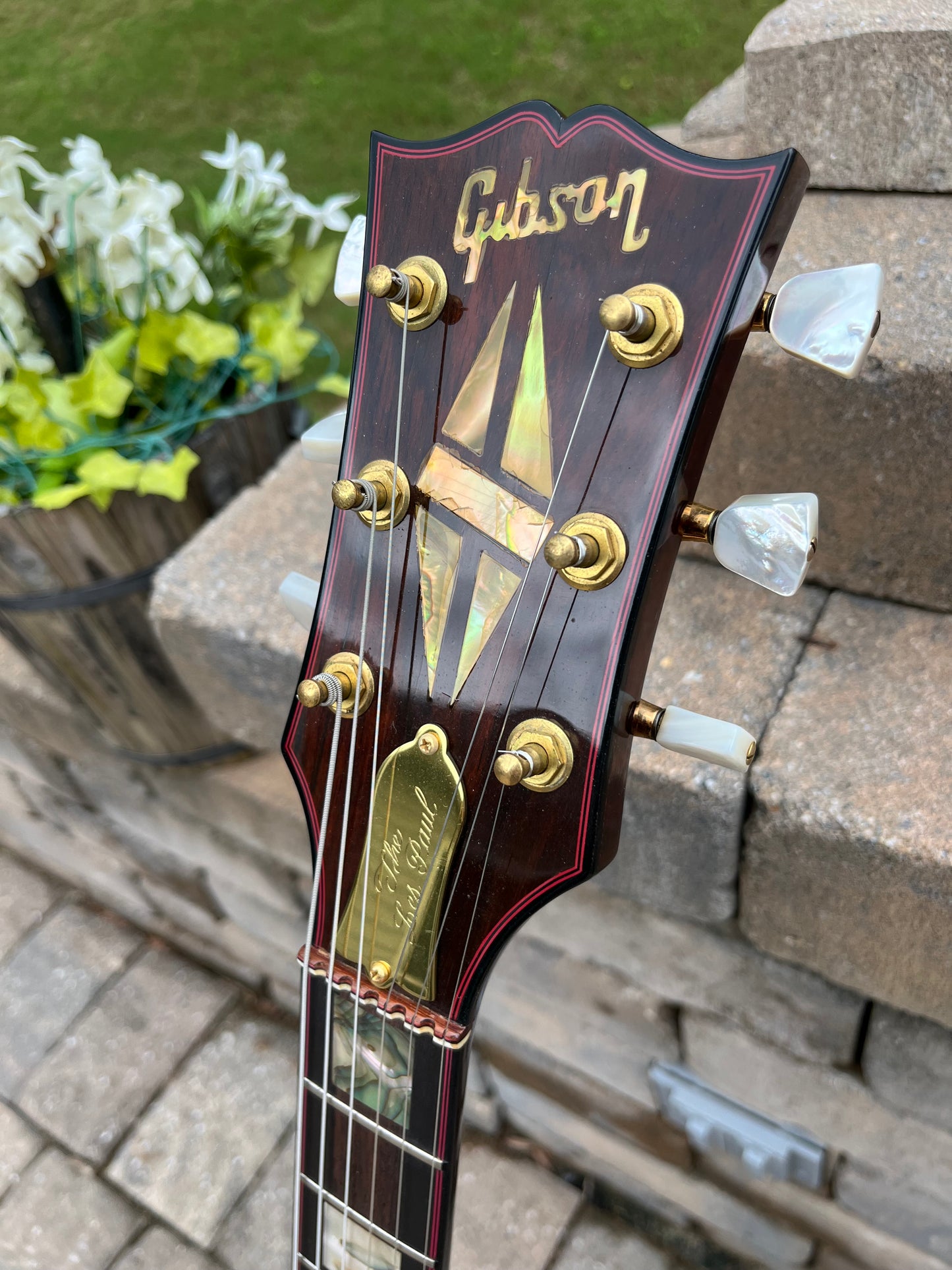 Vintage 1979 Gibson Les Paul Guitar “The Les Paul” Rare