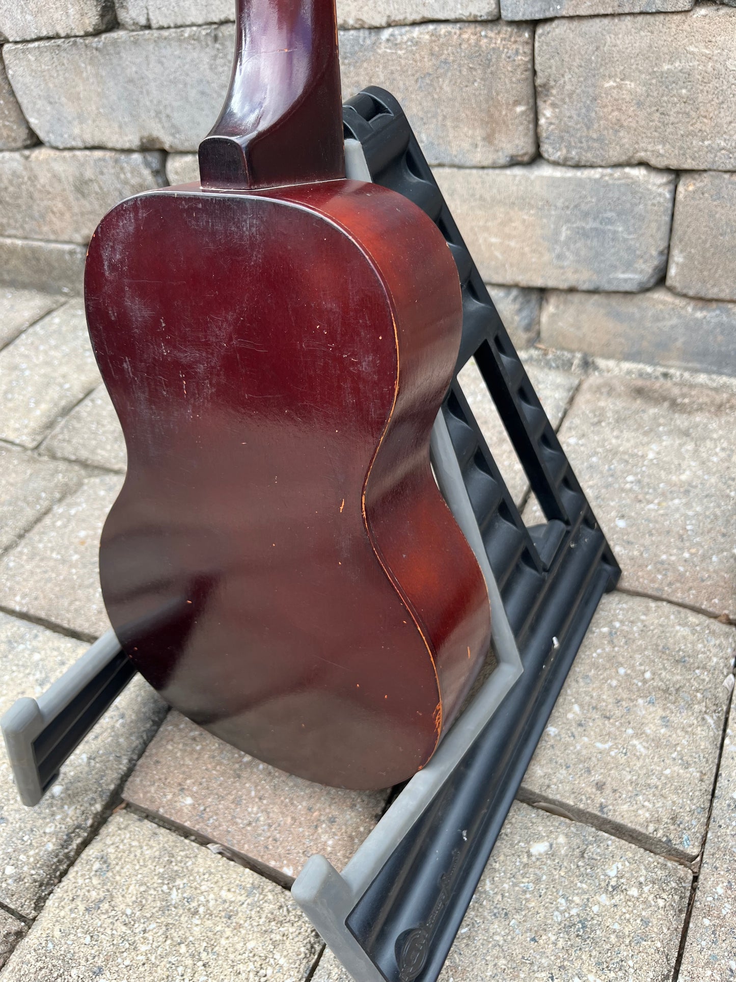 Vintage 1930’s Regal Wendell Hall TV Ukulele