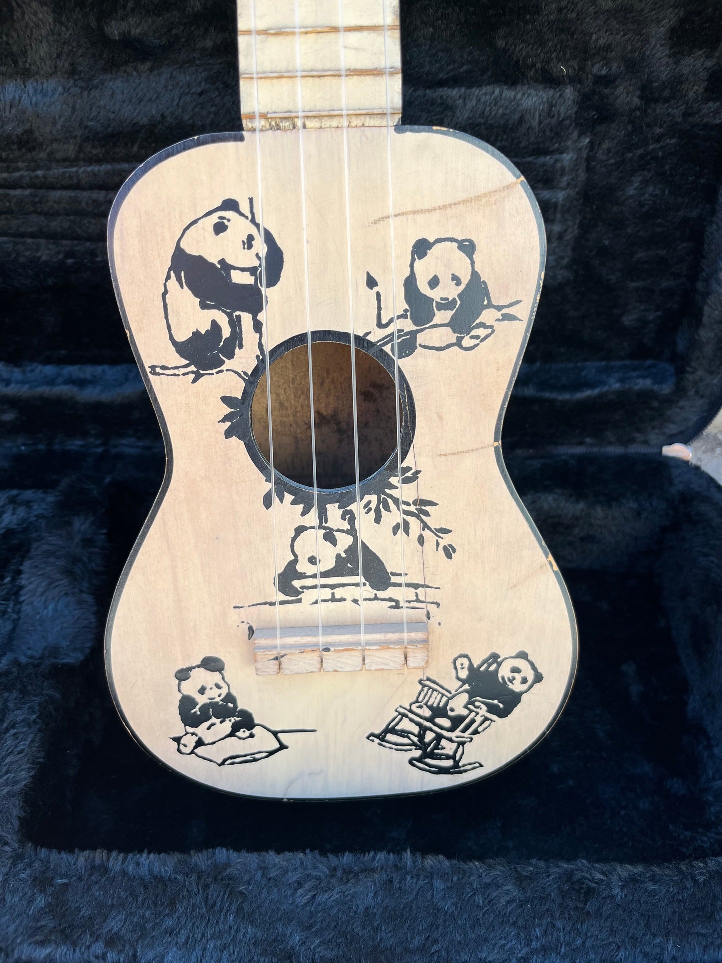 Vintage Regal Panda Soprano Ukulele