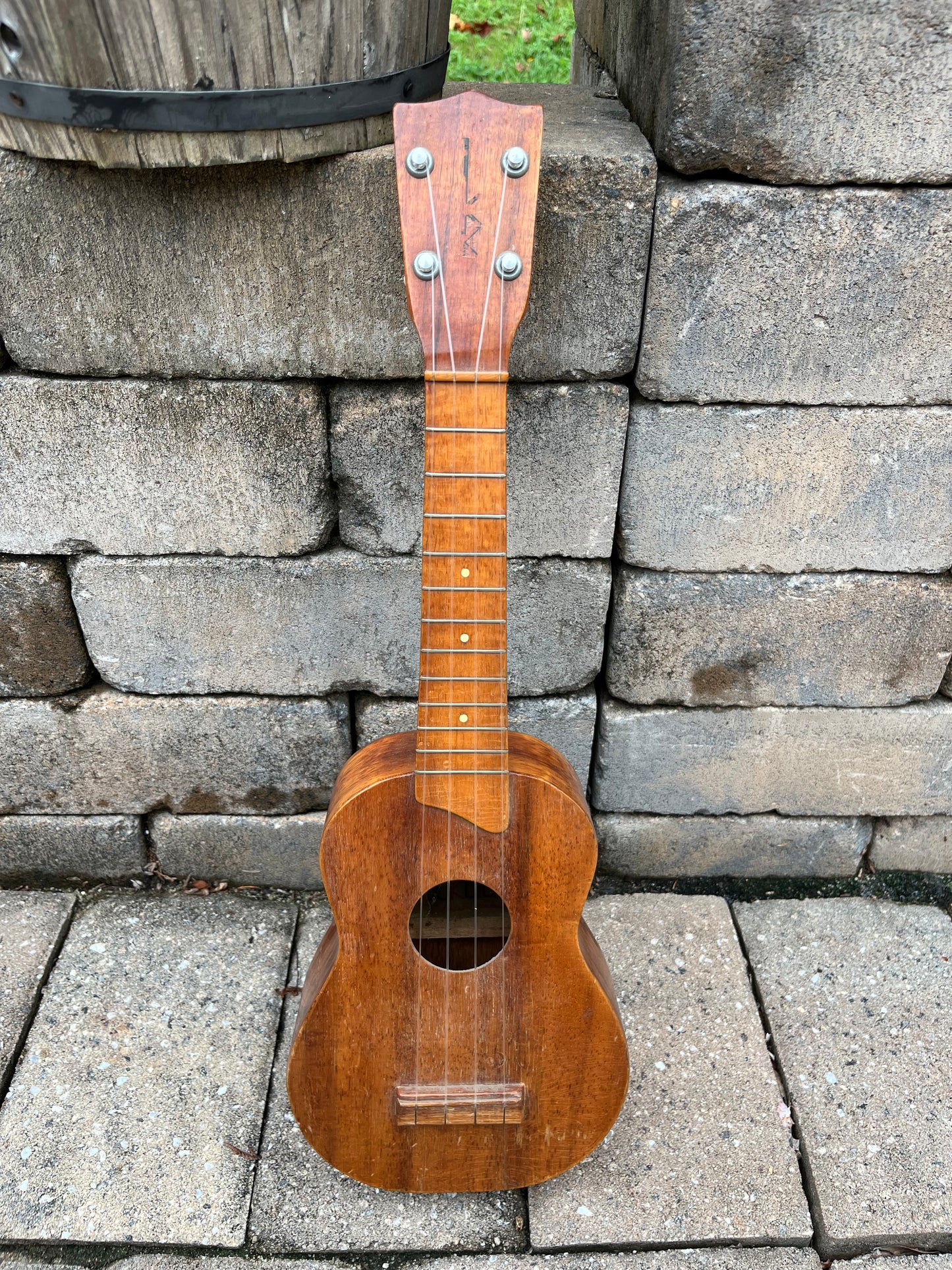 Vintage 1950’s Kamaka Koa Ukulele