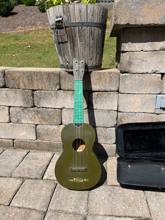 Vintage Regal Concert Green Ukulele
