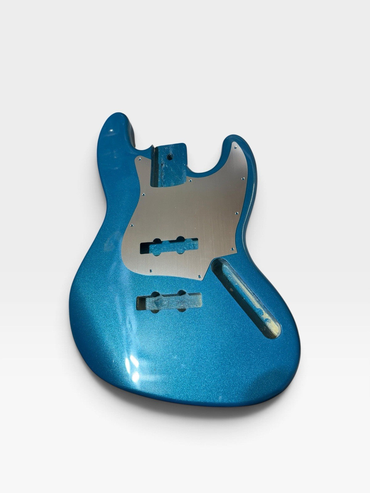 Jazz Bass DIY Project Body – Metallic Blue Thinline