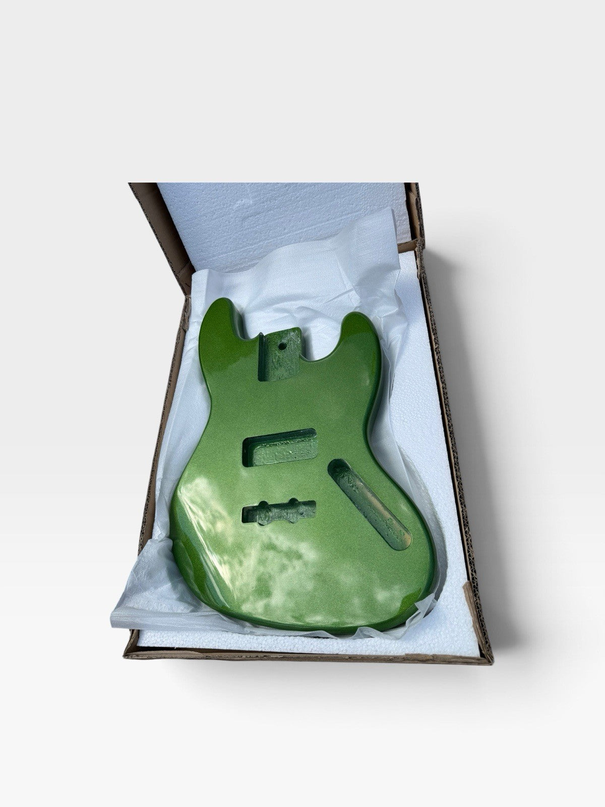 Jazz Bass DIY Project Body – Metallic Green