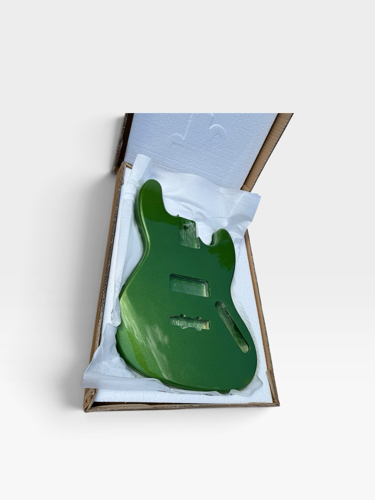 Jazz Bass DIY Project Body – Metallic Green