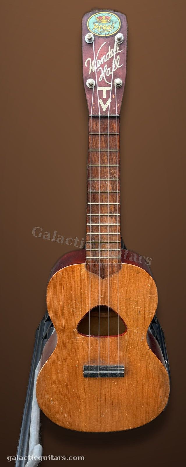 Vintage 1930’s Regal Wendell Hall TV Ukulele