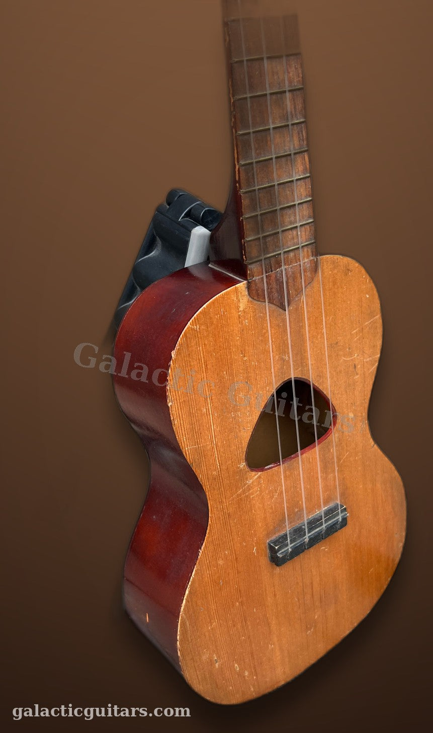 Vintage 1930’s Regal Wendell Hall TV Ukulele