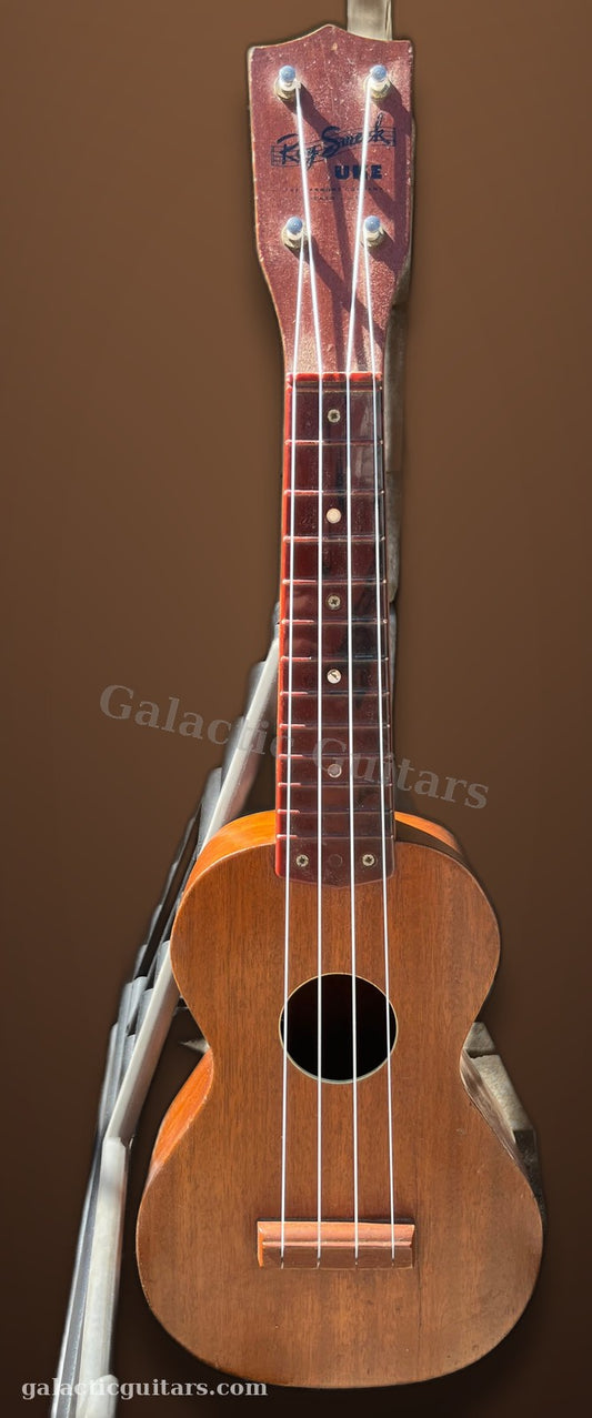 Vintage 1950’s Harmony Roy Smeck Ukulele