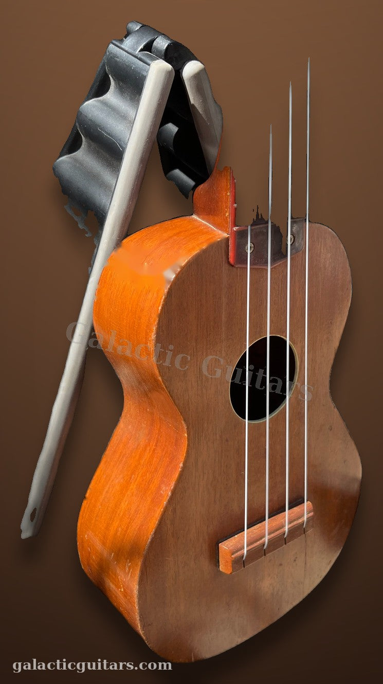 Vintage 1950’s Harmony Roy Smeck Ukulele