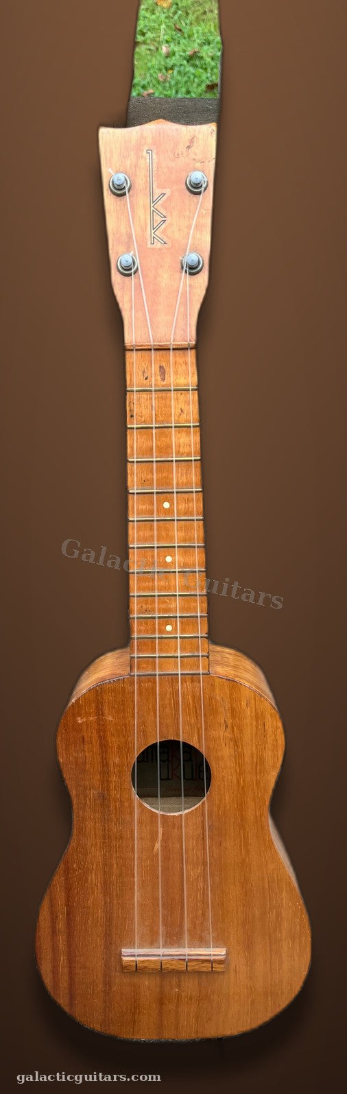 Vintage 1961 Kamaka Gold Label Ukulele