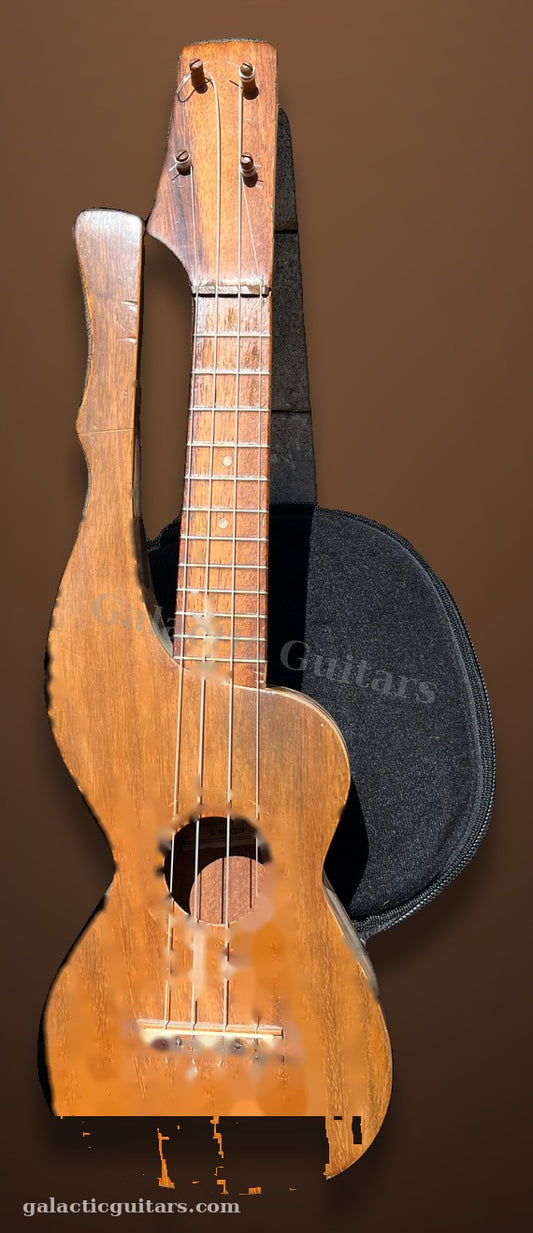 Vintage C Knutsen Harp Ukulele
