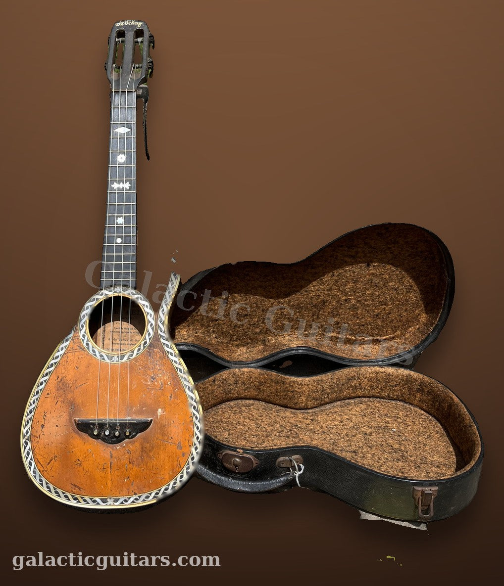 Vintage De-VeKey Style 4 Ukulele