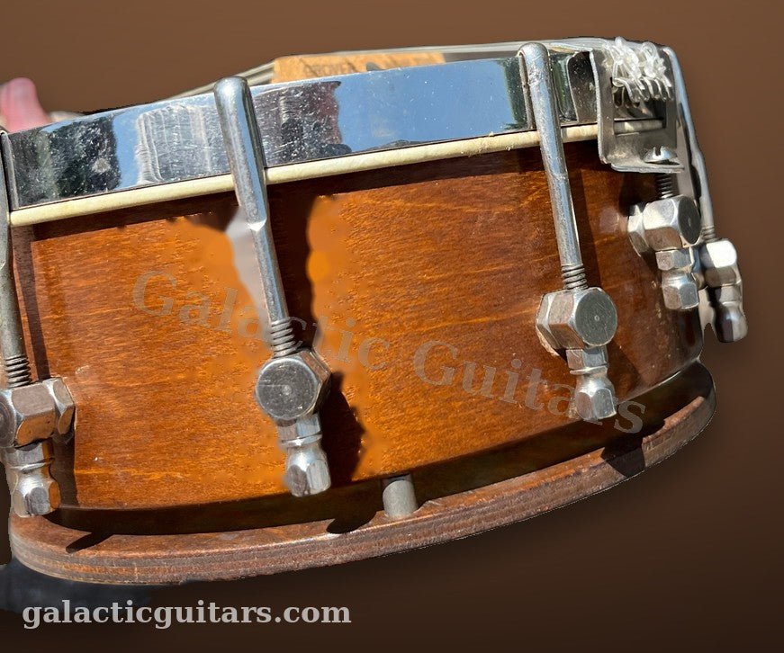 Vintage Gibson Ukulele Banjo Style 1
