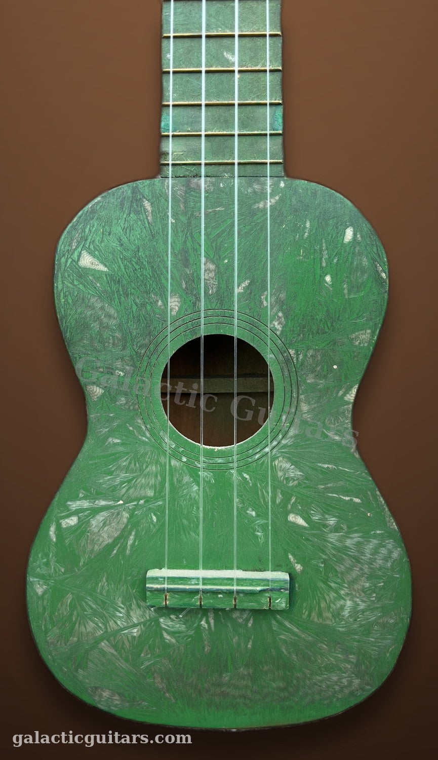 Vintage Harmony Green Crystal Ukulele